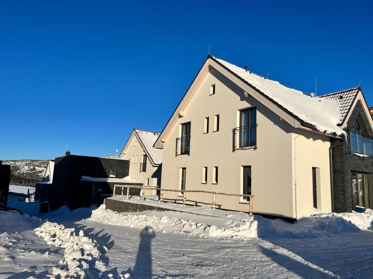Mirabel Apartments Klinovec Лоучна-под-Кліновцем Екстер'єр фото